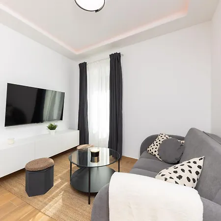 Apartman Salt & Stone *