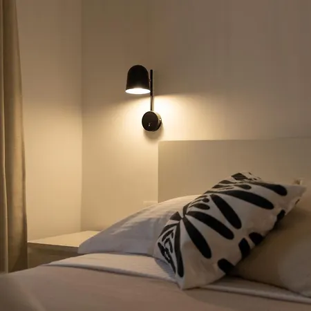 Salt & Stone Kastela