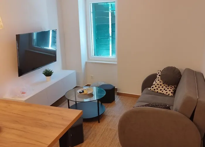 Apartment Salt & Stone Kastela