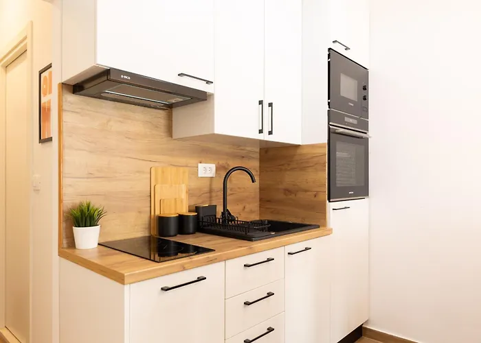 Salt & Stone Apartment